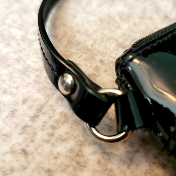 Authentic Coach Monogram Black Patent
Leather Wristlet - Picture 6 of 9